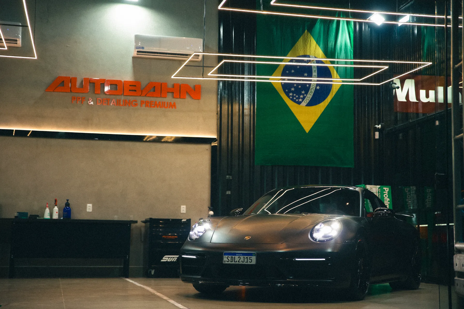 Fachada do estúdio Autobahn